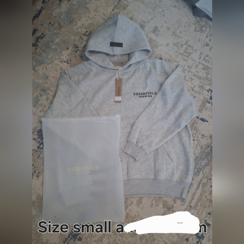 ESSENTIALS HOODIE